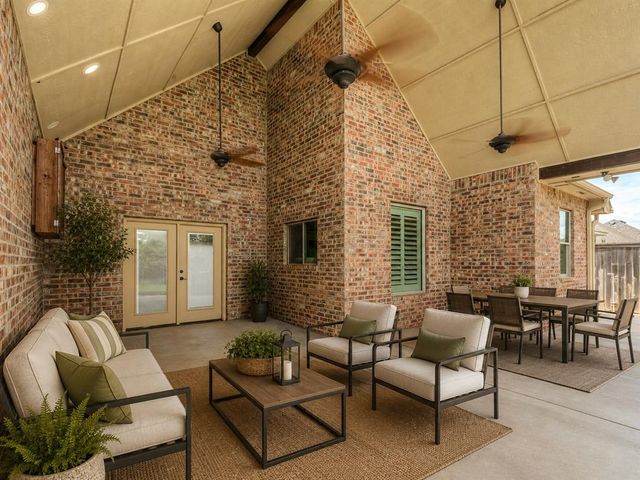 3715 Timberbrook Drive, Norman, OK 73069