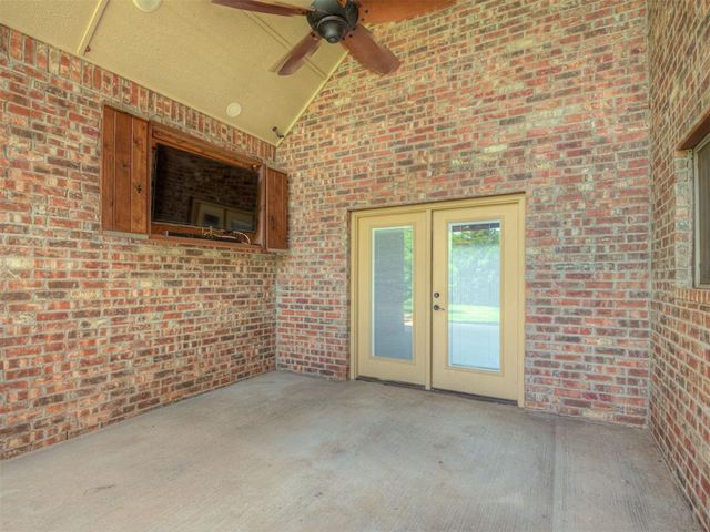 3715 Timberbrook Drive, Norman, OK 73069
