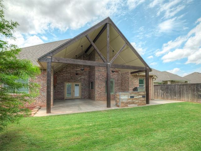 3715 Timberbrook Drive, Norman, OK 73069