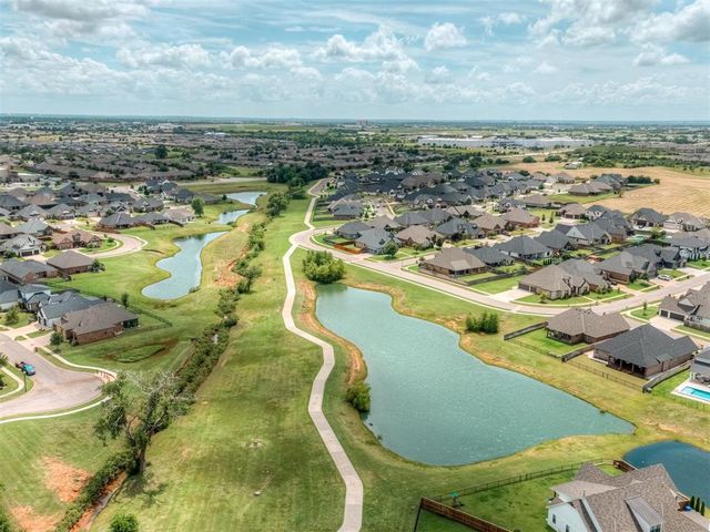3715 Timberbrook Drive, Norman, OK 73069
