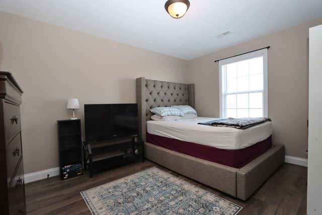 118 Ambridge St., Oak Grove, KY 42262