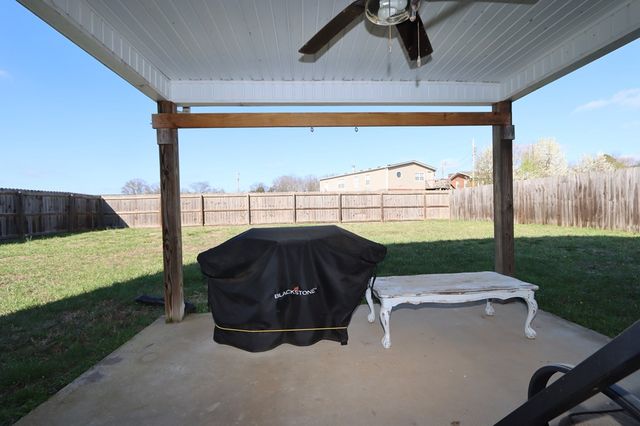 118 Ambridge St., Oak Grove, KY 42262