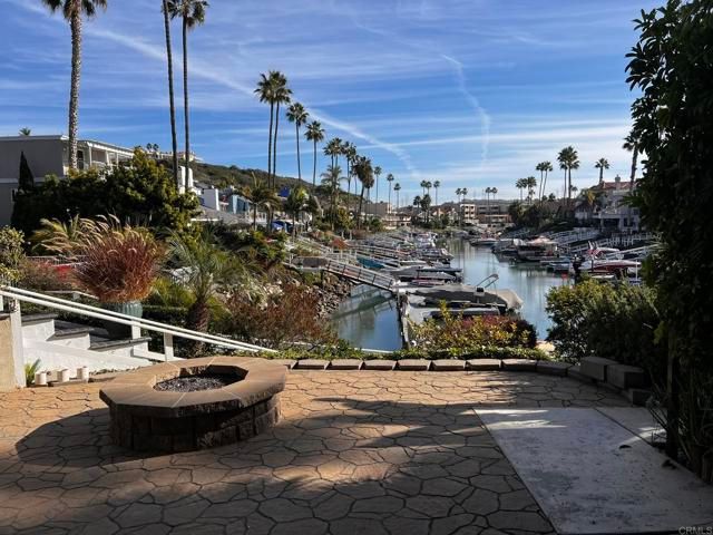 4587 Cove Drive, Carlsbad, CA 92008