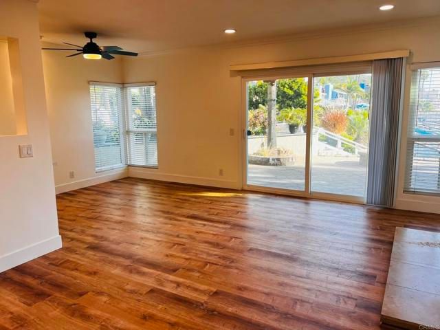 4587 Cove Drive, Carlsbad, CA 92008