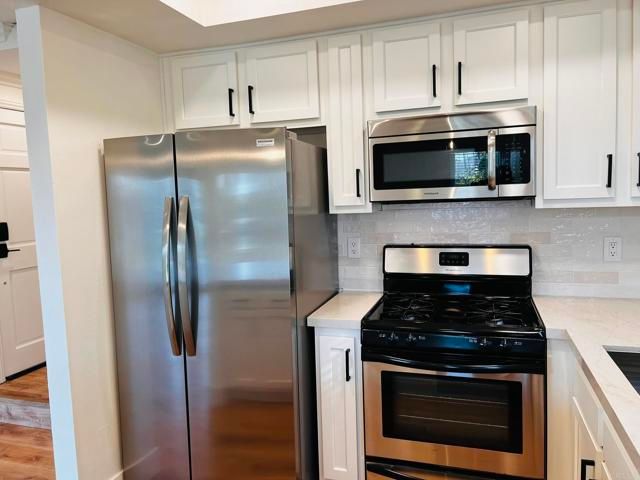 4587 Cove Drive, Carlsbad, CA 92008