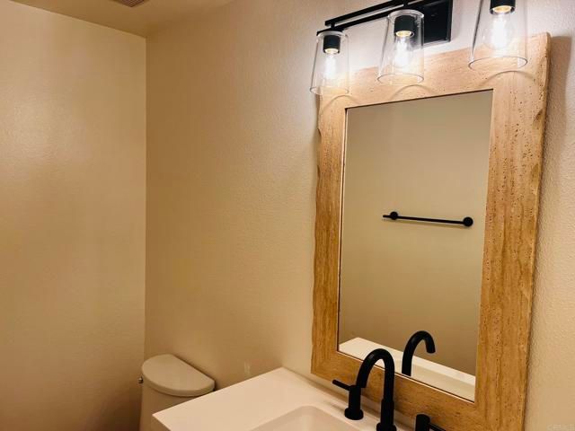 4587 Cove Drive, Carlsbad, CA 92008