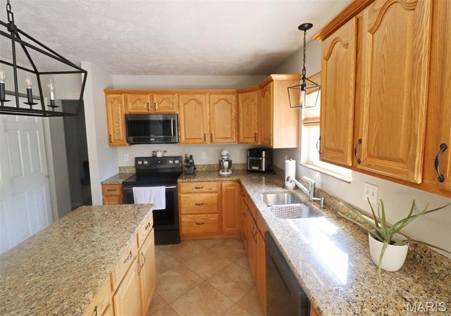 1490 Cole Road, Festus, MO 63028