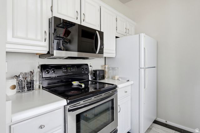 5426 S LIGHTHOUSE RD, Taylorsville, UT 84123