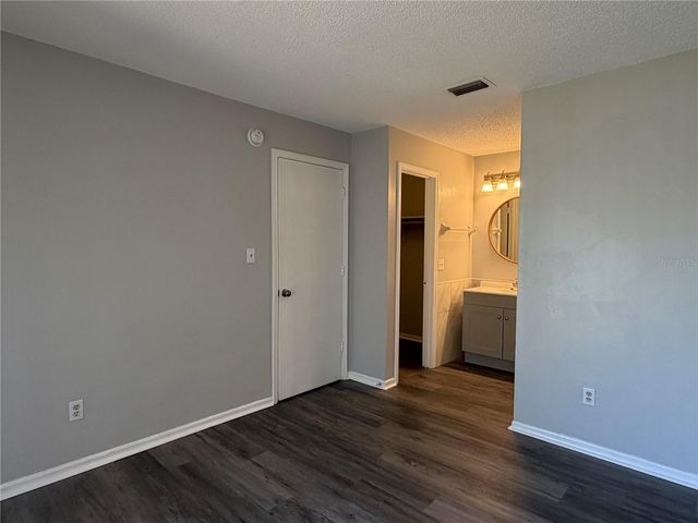 1215 RAVIDA CIRCLE, Orlando, FL 32825