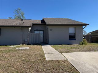 1215 RAVIDA CIRCLE, Orlando, FL 32825