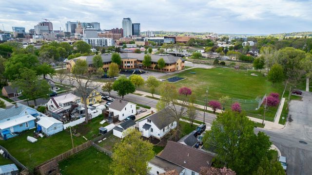 616 6th Street SE, Rochester, MN 55904