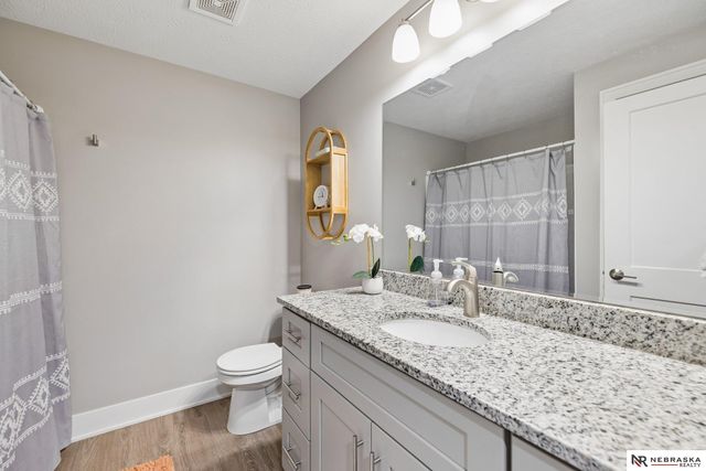 5074 W Stampede Lane, Lincoln, NE 68528
