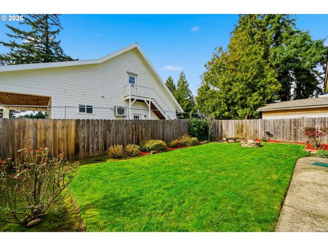 14907 Se CEDAR Ave, Milwaukie, OR 97267