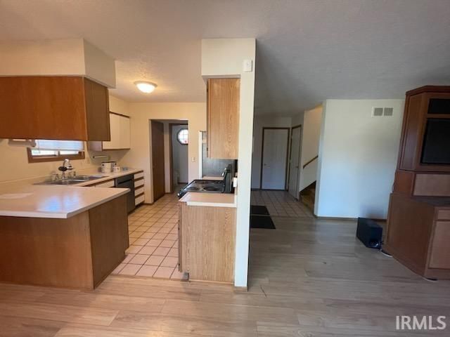 400 S Village Court, Bloomington, IN 47403