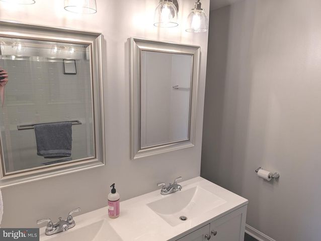 2008 RIPLEY POINT CT, Odenton, MD 21113