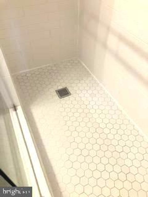Image 38 of property listing at 2008 RIPLEY POINT CT, Odenton, MD 21113