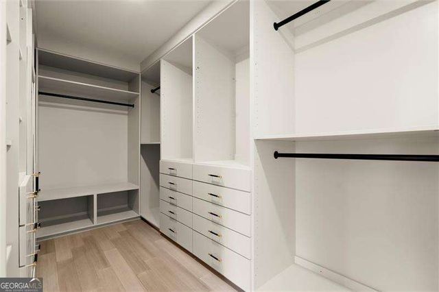 539 Schofield Drive, Powder Springs, GA 30127