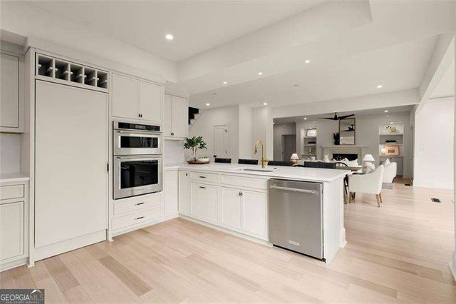 539 Schofield Drive, Powder Springs, GA 30127