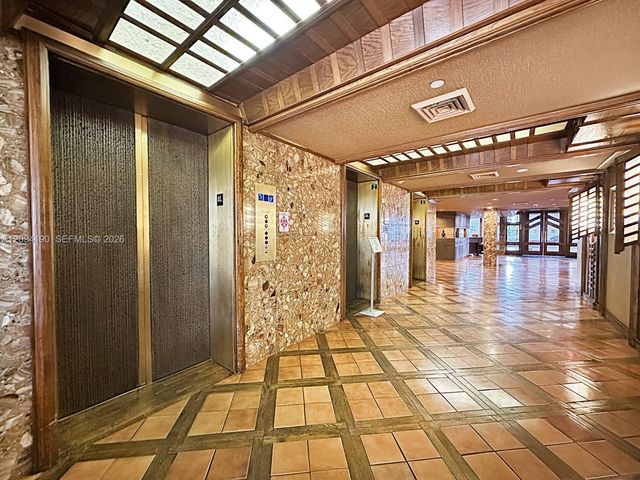 520 Brickell Key Drive A1217, Miami, FL 33131