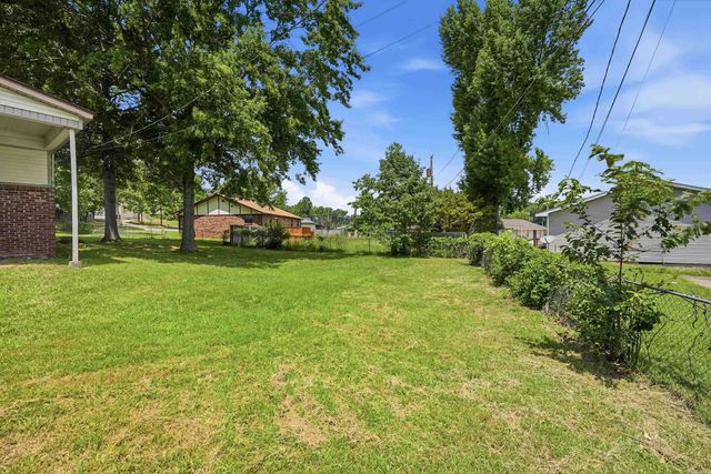 1303 Overview Drive, Jacksonville, AR 72076