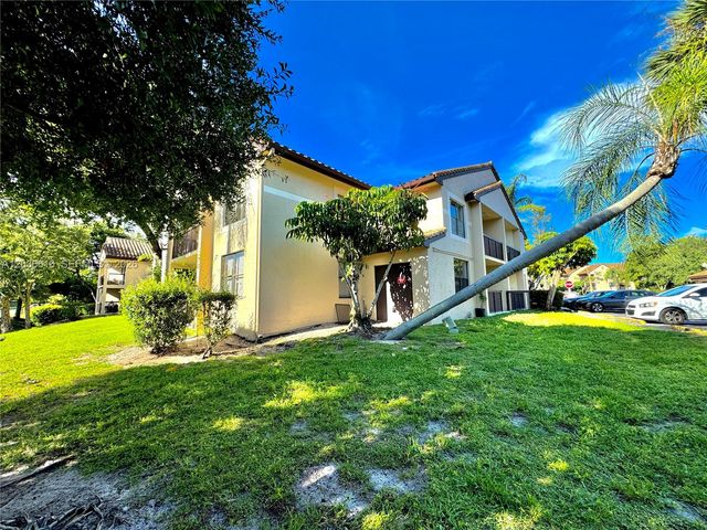 4581 W Mcnab Road 12, Pompano Beach, FL 33069