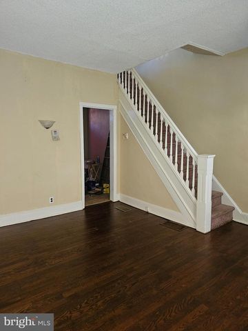 215 N VODGES ST, Philadelphia, PA 19139