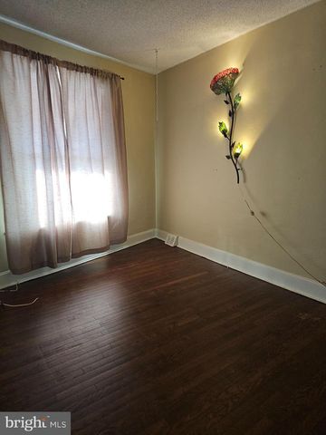 215 N VODGES ST, Philadelphia, PA 19139