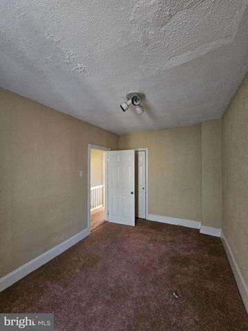 215 N VODGES ST, Philadelphia, PA 19139