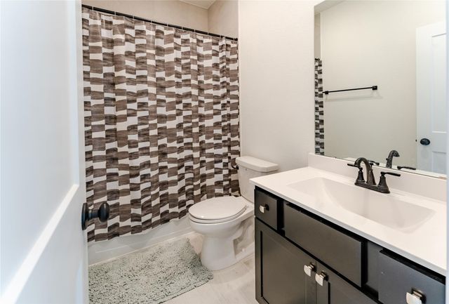 8327 Threadfin Way, Fulshear, TX 77441