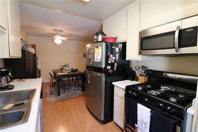 525 S Shelton 102, Burbank, CA 91506