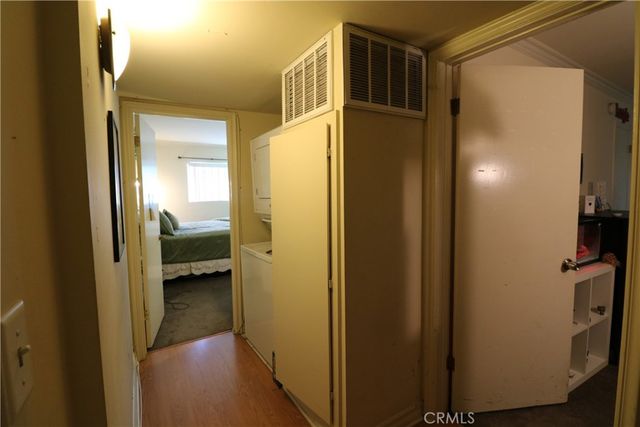 525 S Shelton 102, Burbank, CA 91506