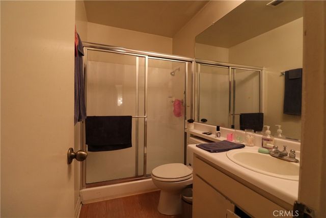 525 S Shelton 102, Burbank, CA 91506