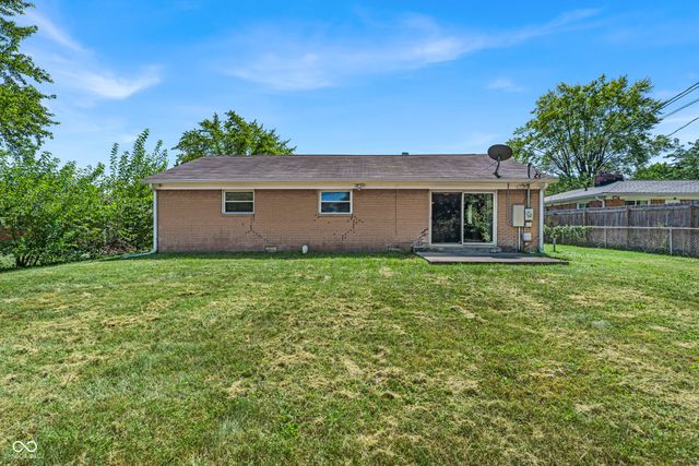 8238 E 11th Street, Indianapolis, IN 46219