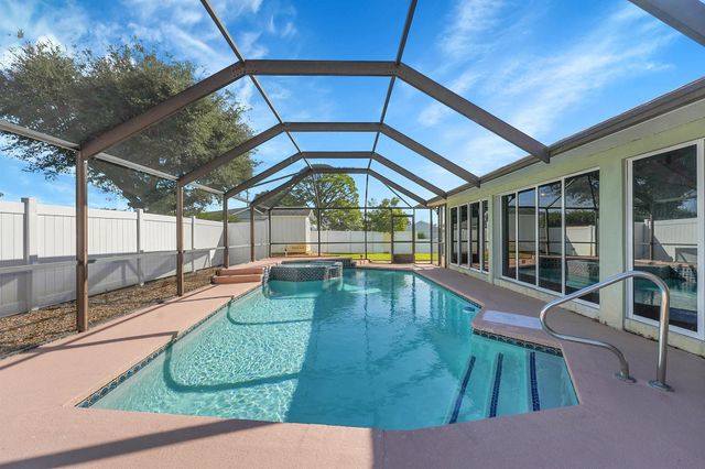 6003 Nettle Path Drive, Fort Pierce, FL 34951