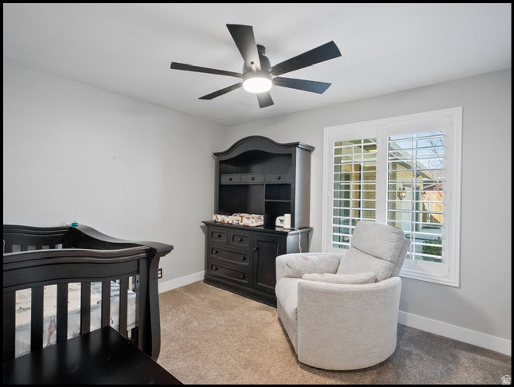 Image 13 of property listing at 1467 BROWN LN, Farmington, UT 84025