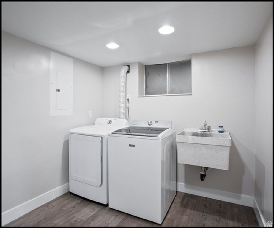 Image 21 of property listing at 1467 BROWN LN, Farmington, UT 84025