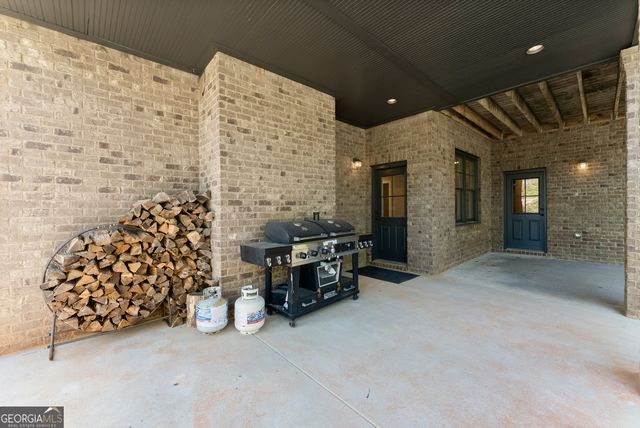 492 Jonney Thomas Road, Cleveland, GA 30528