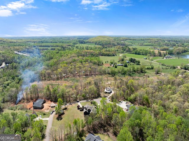 492 Jonney Thomas Road, Cleveland, GA 30528