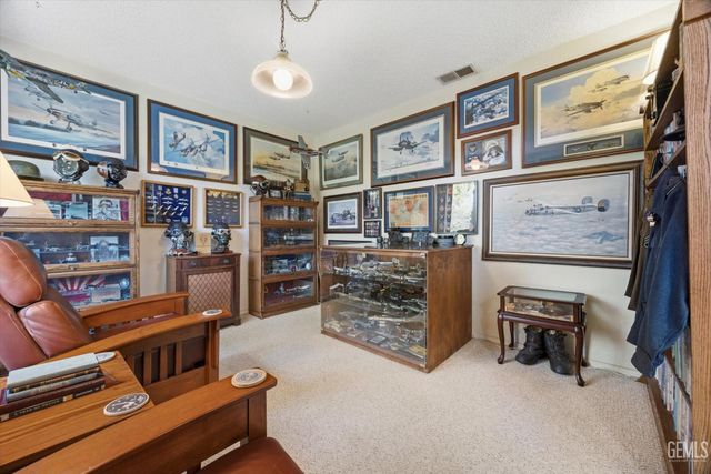 25981 Bear Valley Road, Tehachapi, CA 93561