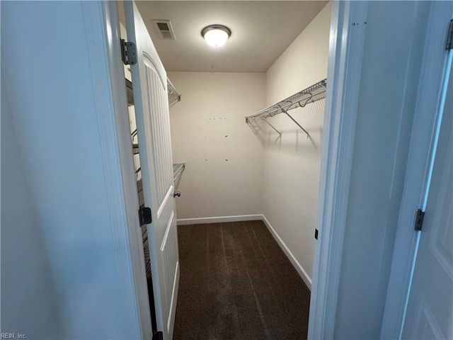 24101 Ridley RD, Courtland, VA 23837