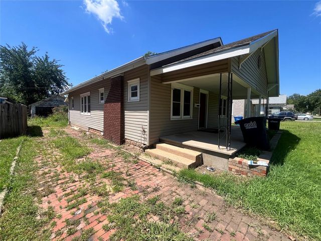 1309 W Elm Avenue, Enid, OK 73703