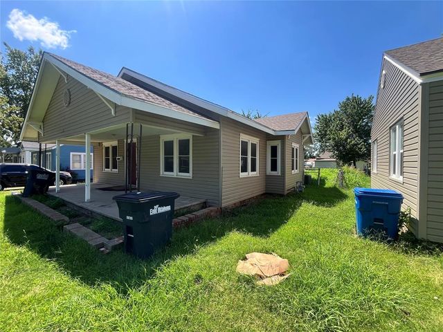 1309 W Elm Avenue, Enid, OK 73703