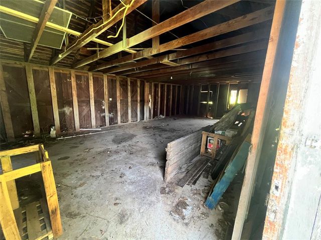 1309 W Elm Avenue, Enid, OK 73703