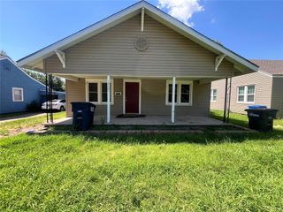 1309 W Elm Avenue, Enid, OK 73703