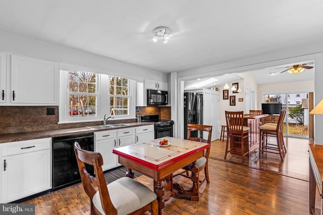 255 ELIZABETH ST, Landisville, PA 17538