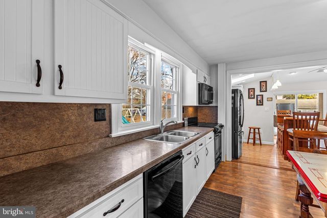 255 ELIZABETH ST, Landisville, PA 17538