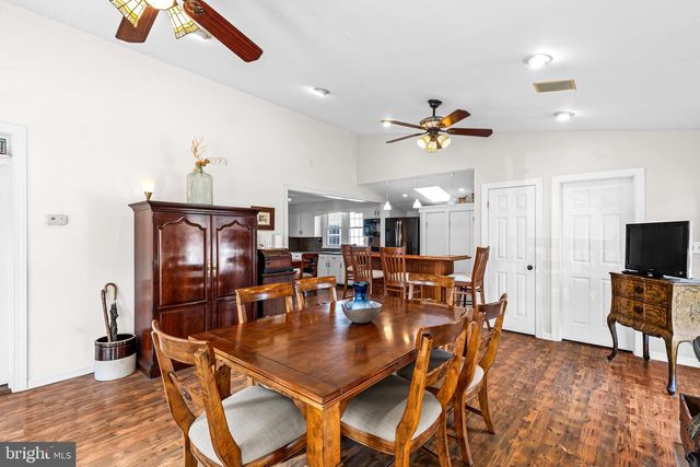 255 ELIZABETH ST, Landisville, PA 17538