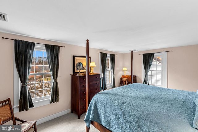 255 ELIZABETH ST, Landisville, PA 17538