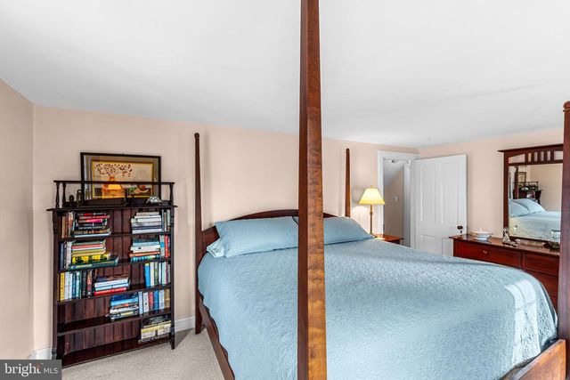 255 ELIZABETH ST, Landisville, PA 17538