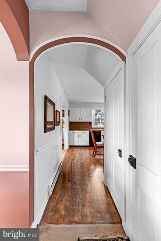 255 ELIZABETH ST, Landisville, PA 17538